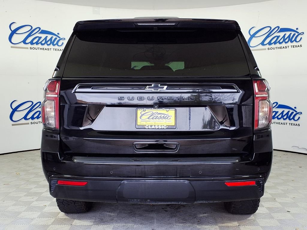 Used 2023 Chevrolet Suburban Z71 AWD/4WD image 4