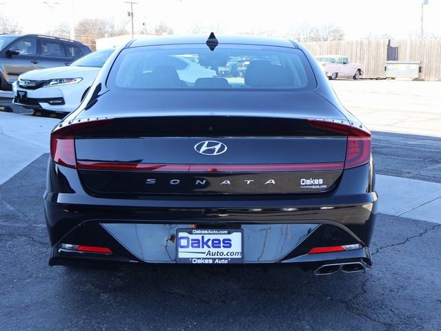 Used 2023 Hyundai Sonata SEL w/ Preferred Accessory Package image 6