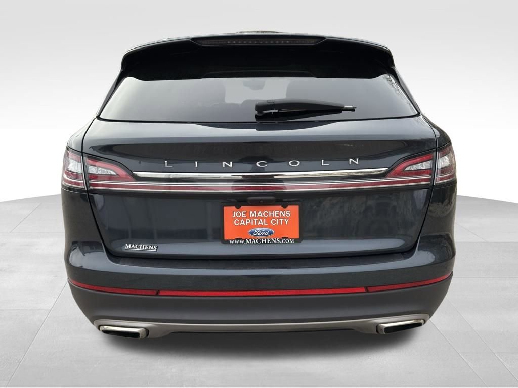 Used 2023 Lincoln Nautilus Reserve w/ Equipment Group 201A image 8