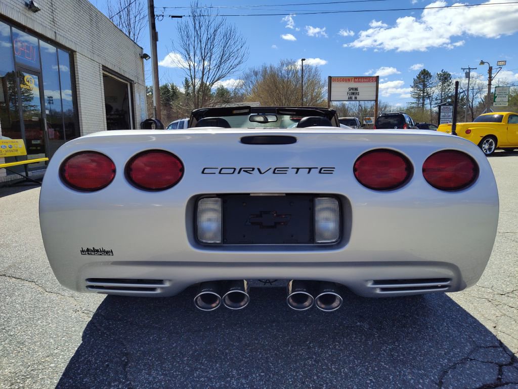 Used 2003 Chevrolet Corvette Convertible w/ Preferred Equipment Group1 image 7