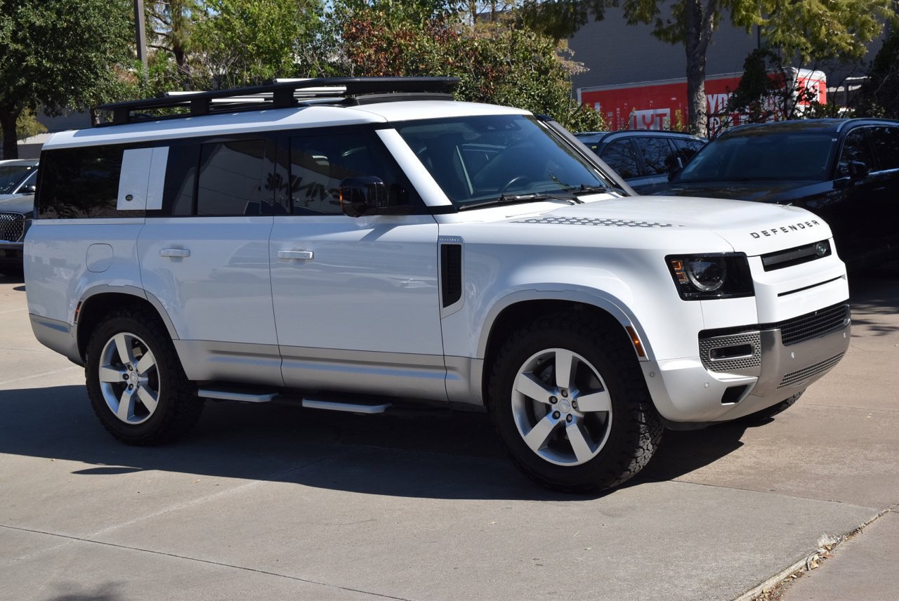 Used 2023 Land Rover Defender 130 First Edition AWD/4WD image 5