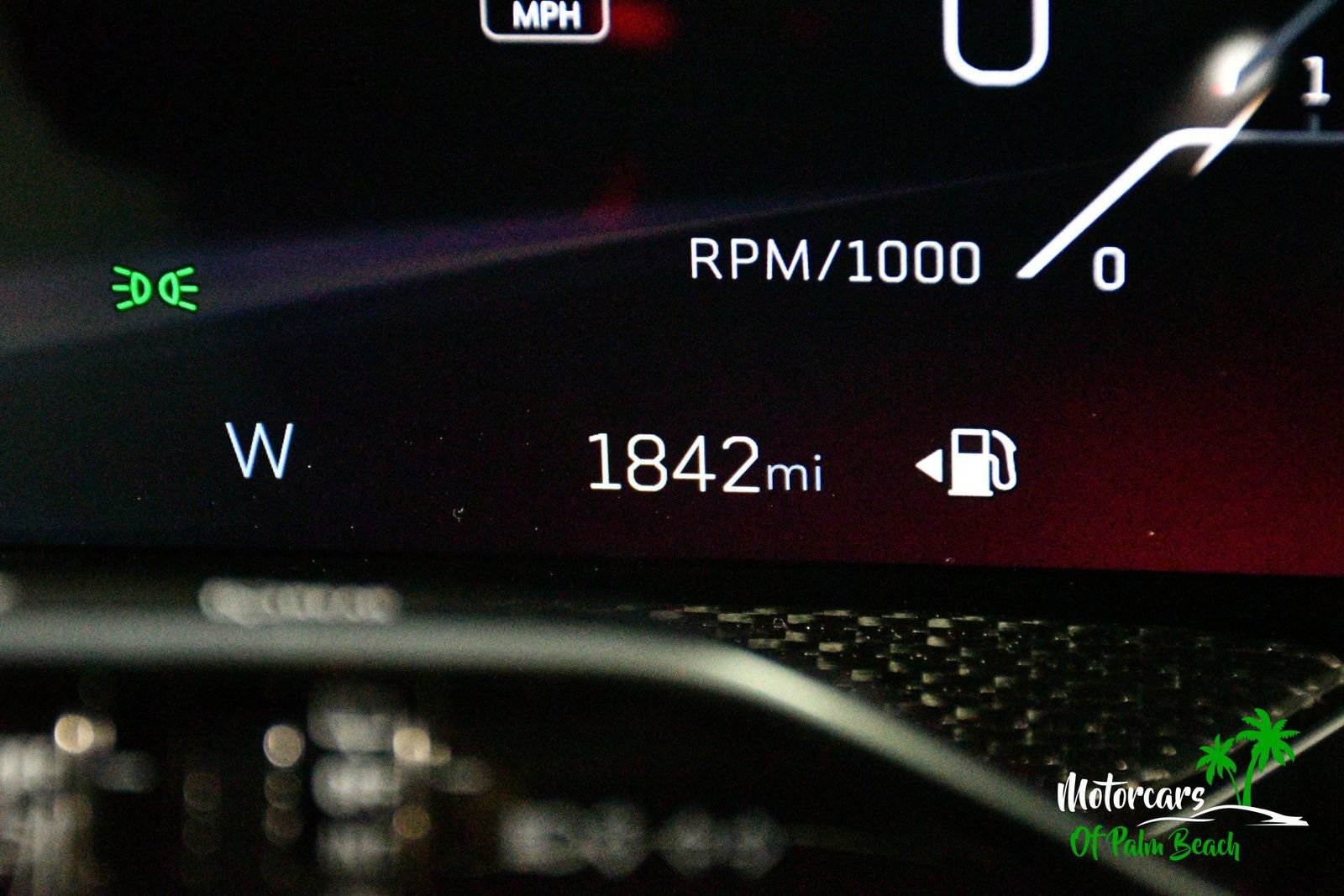 Used 2026 Cadillac Escalade V w/ LPO, ONYX Package image 31