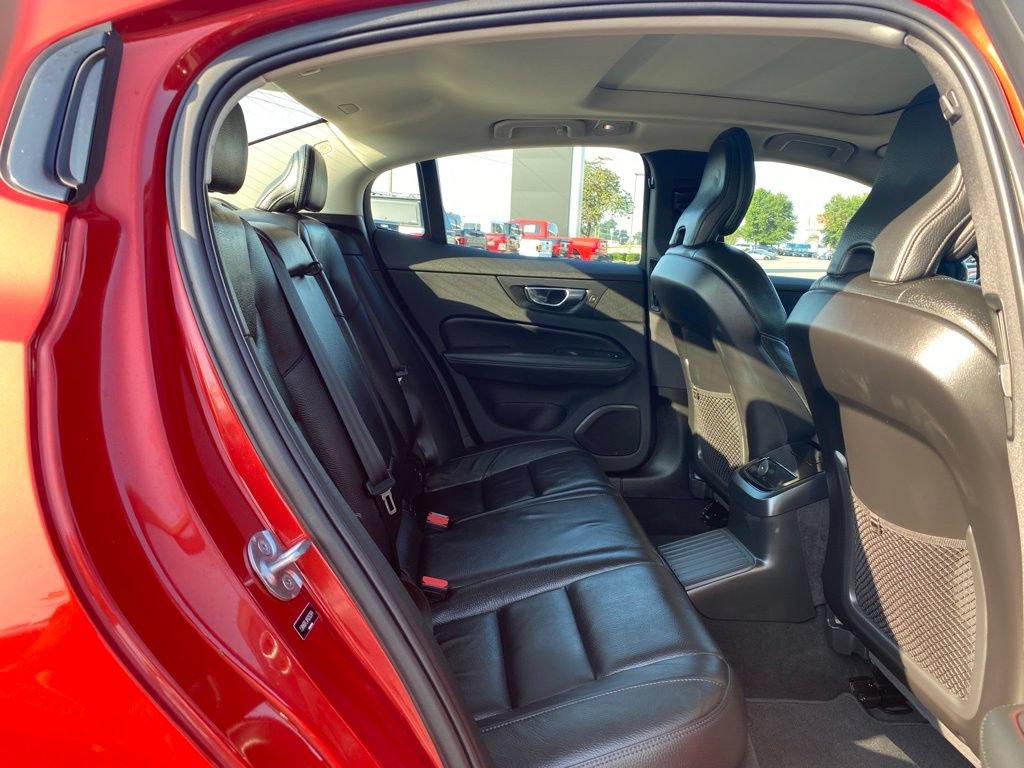 Used 2023 Volvo S60 T8 Plus AWD/4WD image 25