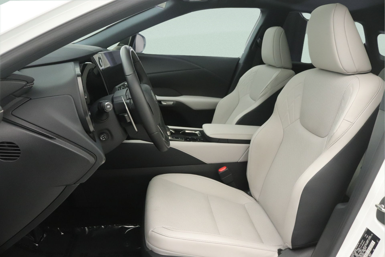 Used 2024 Lexus RX 350 Premium w/ Cold Area Package FWD image 30