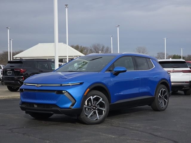 New 2026 Chevrolet Equinox EV LT image 2