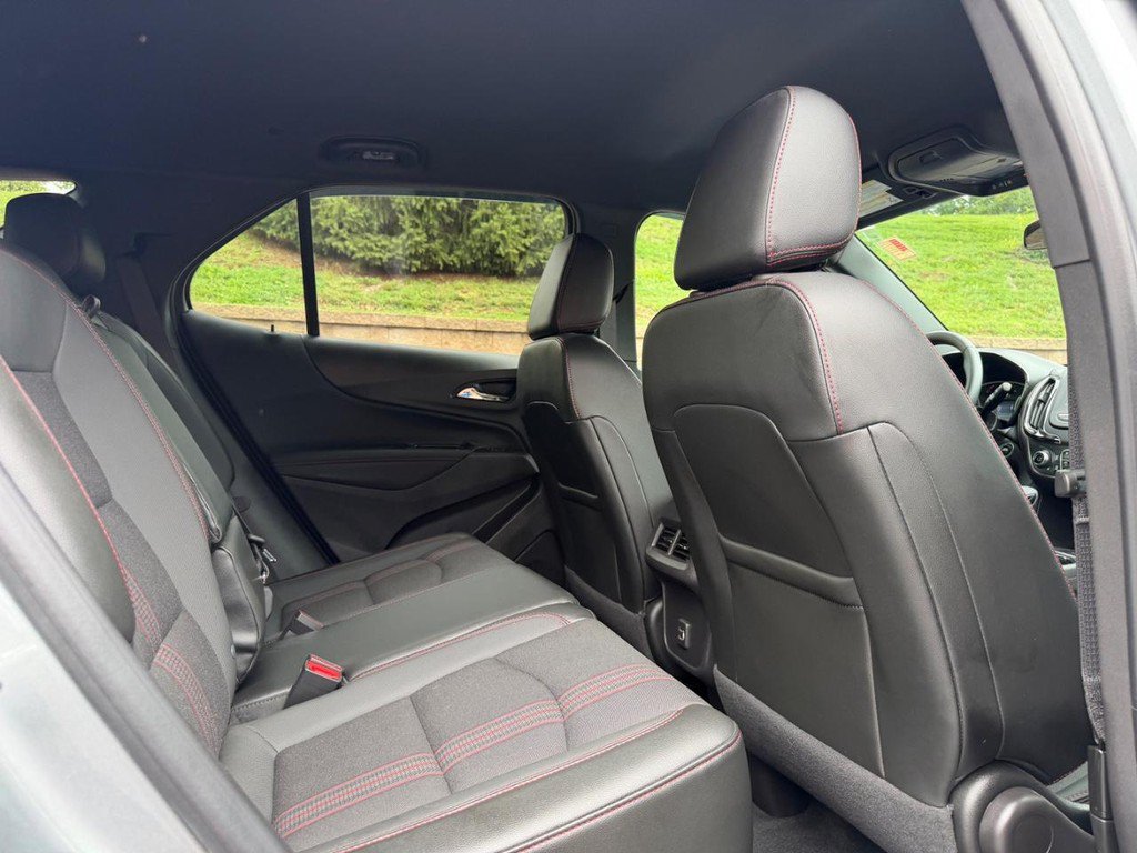 Used 2024 Chevrolet Equinox RS AWD/4WD image 10
