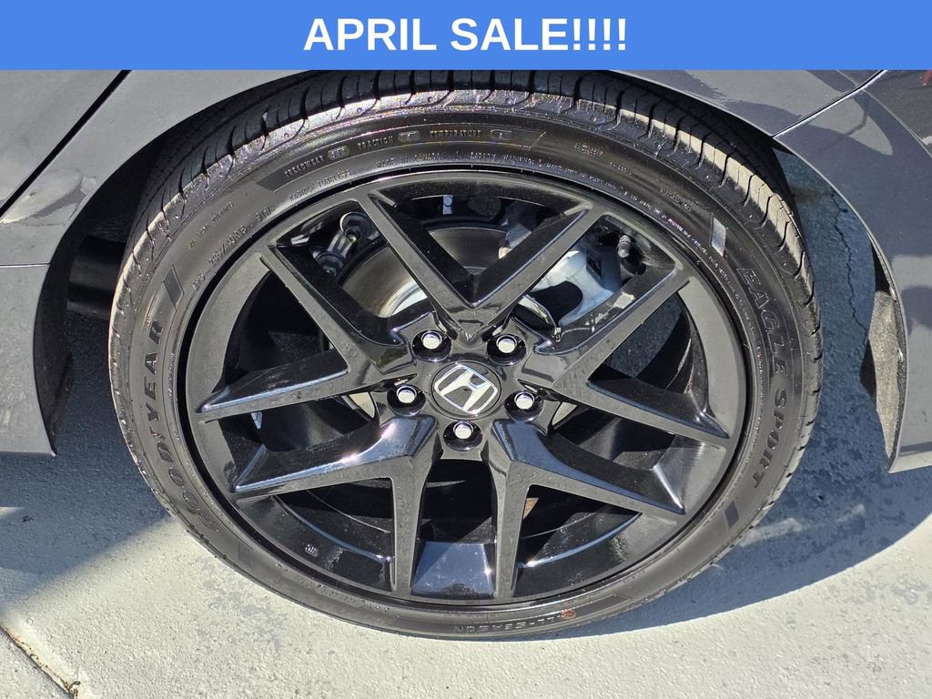 Used 2025 Honda Civic Sport image 32