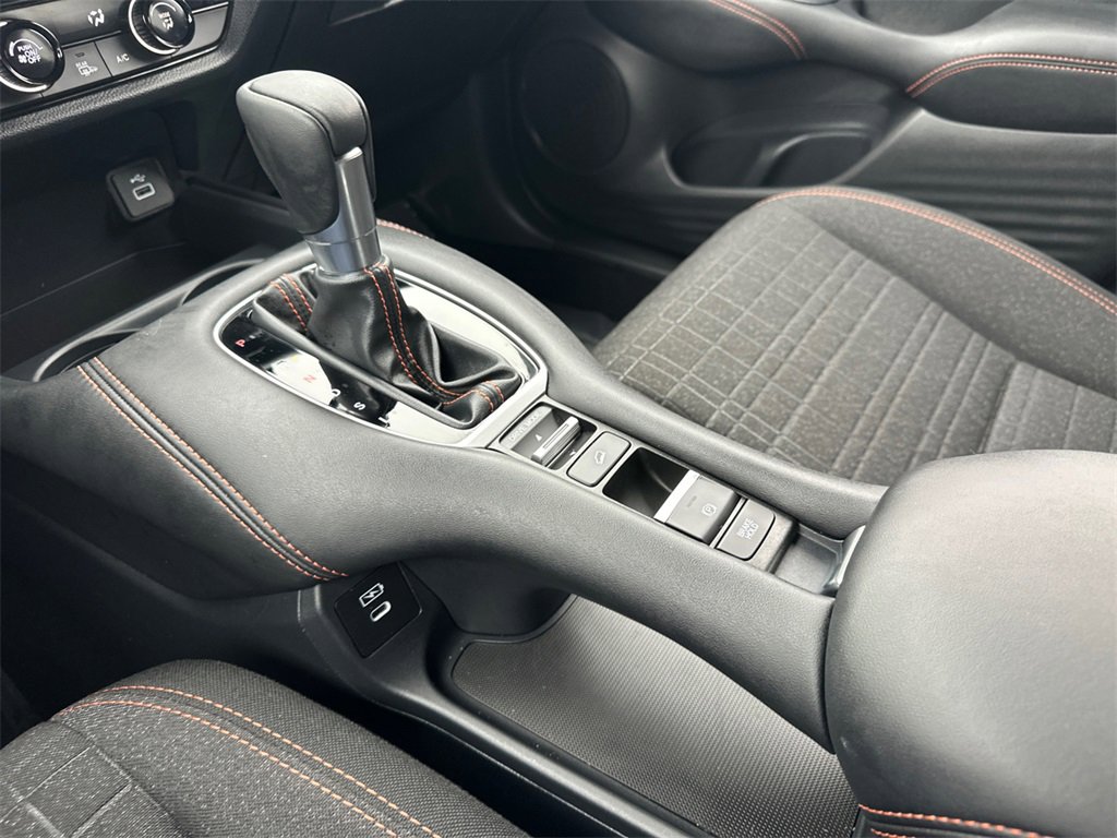 Used 2025 Honda HR-V Sport image 27