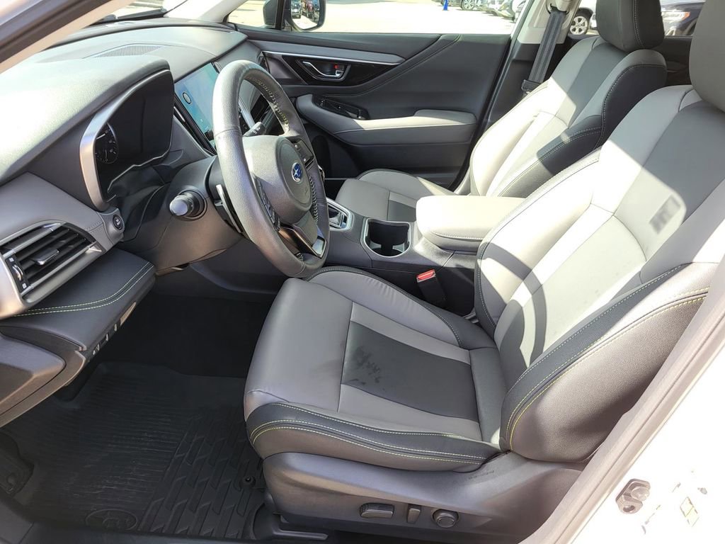 Certified 2025 Subaru Outback Onyx Edition image 22