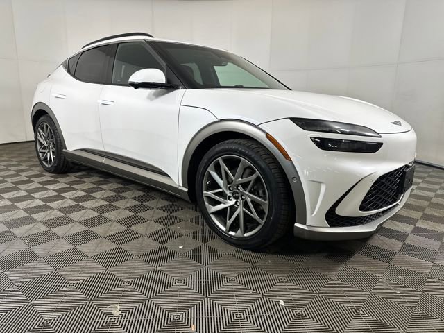 Used 2023 Genesis GV60 Advanced image 2