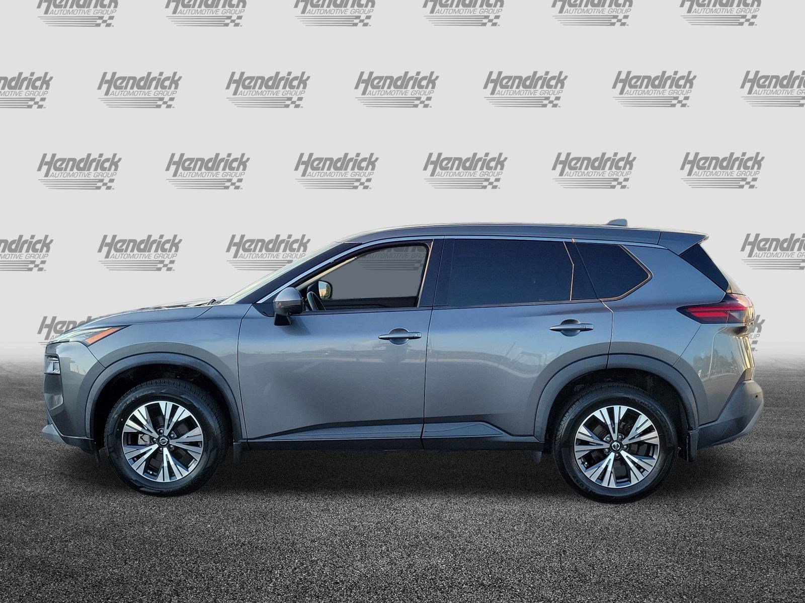 Used 2021 Nissan Rogue SV FWD image 4