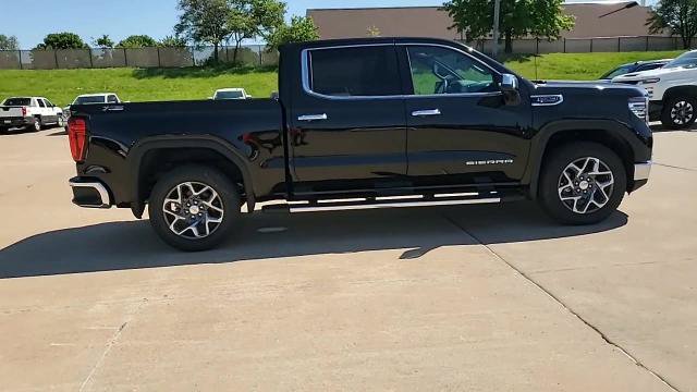 New 2026 GMC Sierra 1500 SLT w/ SLT Premium Plus Package AWD/4WD image 9