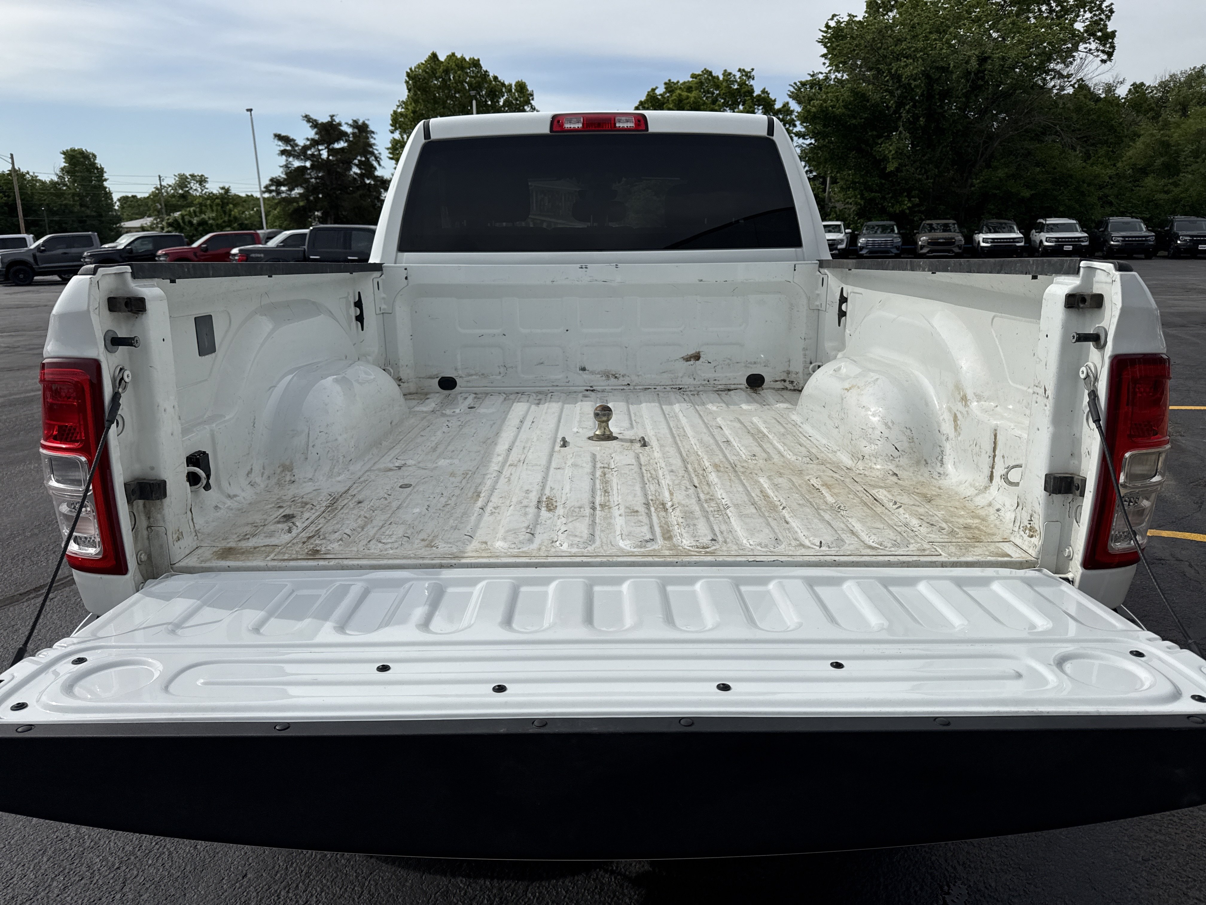 Used 2024 RAM 2500 Big Horn AWD/4WD image 19