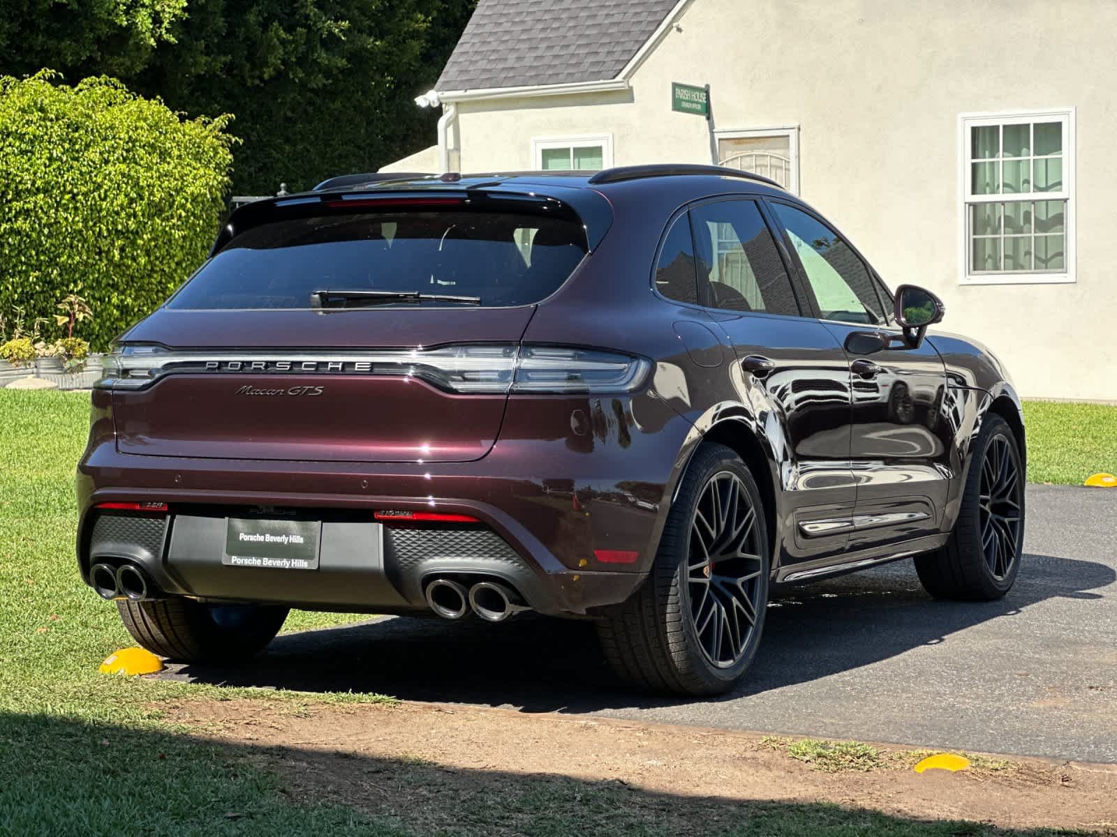 New 2026 Porsche Macan GTS AWD/4WD image 8