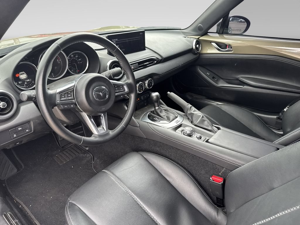 Used 2024 MAZDA MX-5 Miata RF Grand Touring w/ Weather Package RWD image 10