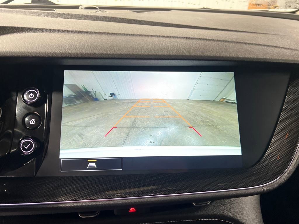 Certified 2023 Buick Envision Essence image 25