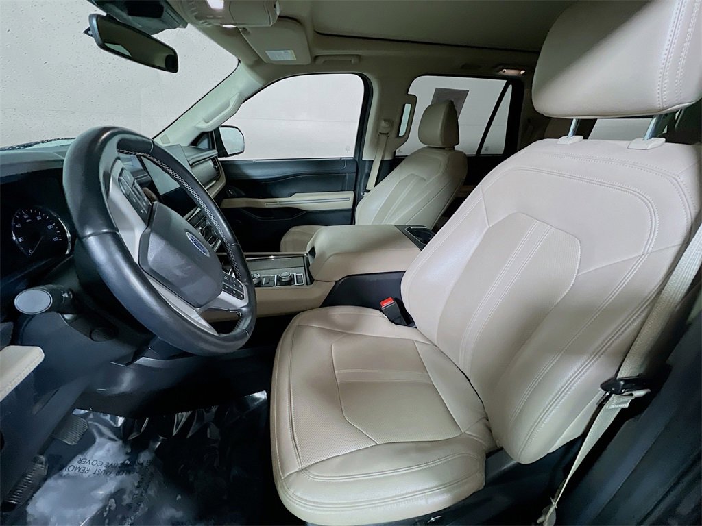 Used 2024 Ford Expedition Max Limited image 19