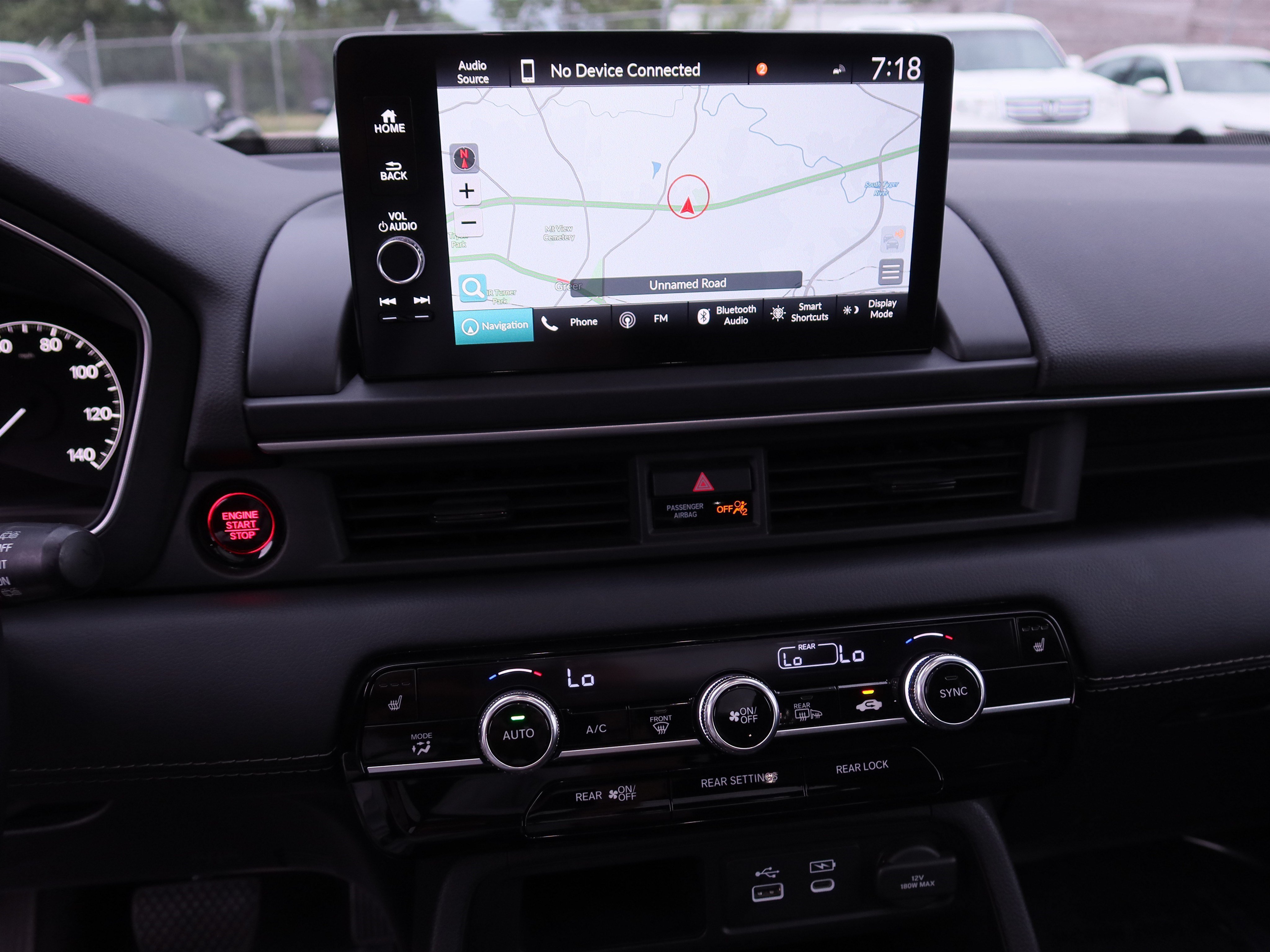 Used 2023 Honda Pilot Touring image 19