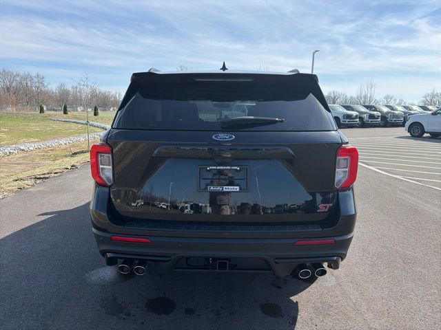 Used 2023 Ford Explorer ST w/ Equipment Group 401A AWD/4WD image 8
