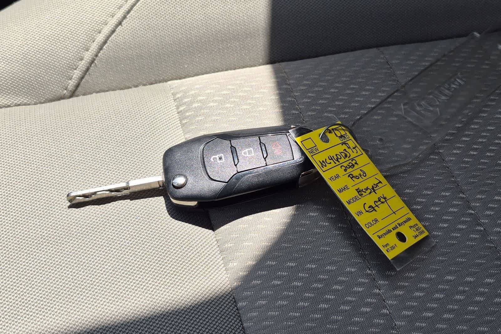 Used 2022 Ford EcoSport S AWD/4WD image 32