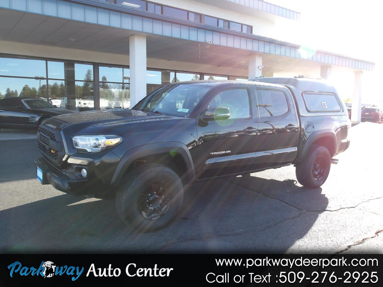 Used 2021 Toyota Tacoma TRD Off-Road w/ Technology Package image 1