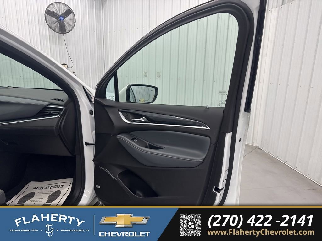 Used 2023 Buick Enclave Essence w/ Experience Buick Package image 12