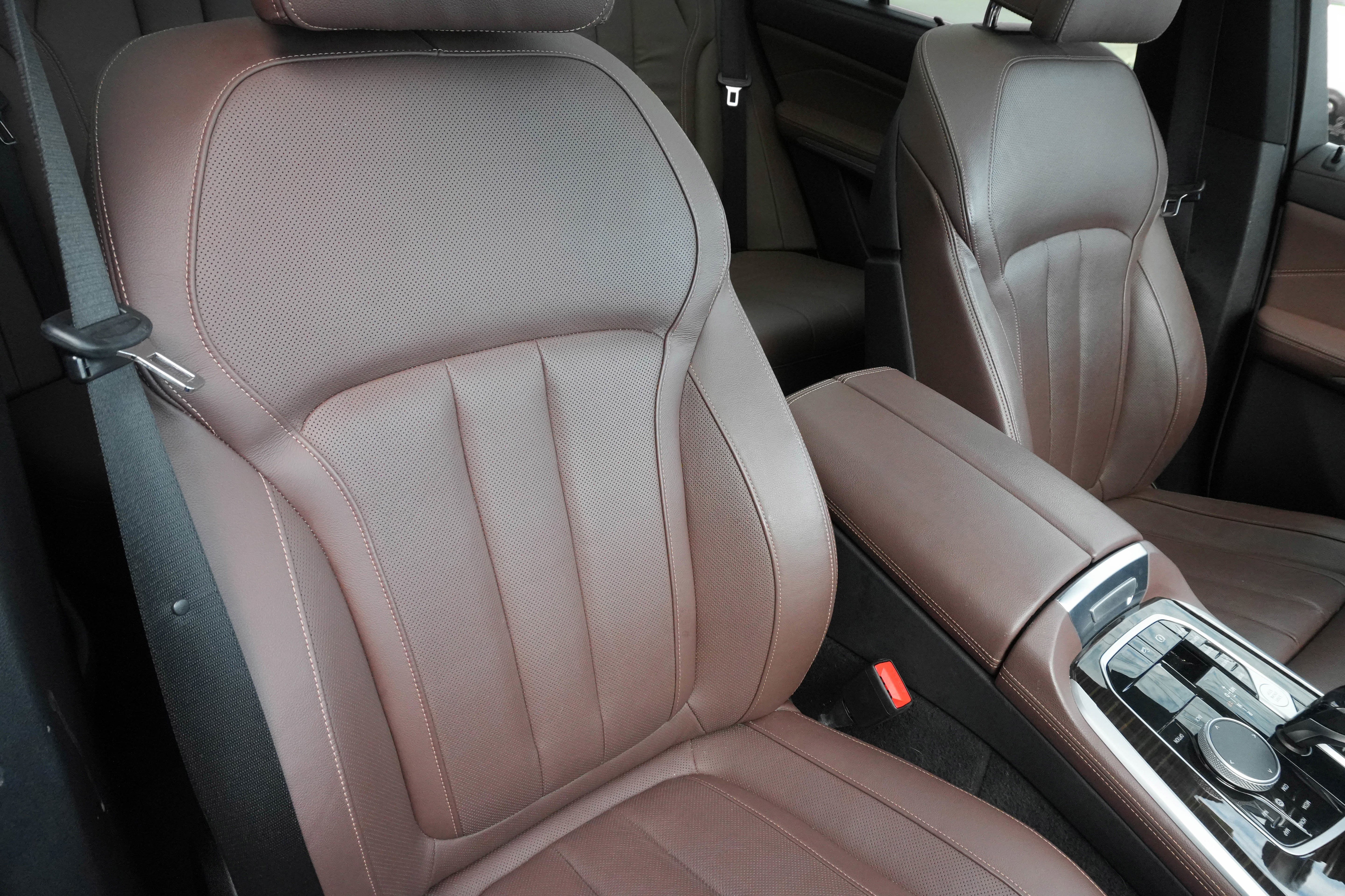 Used 2020 BMW X5 xDrive40i w/ Executive Package image 14