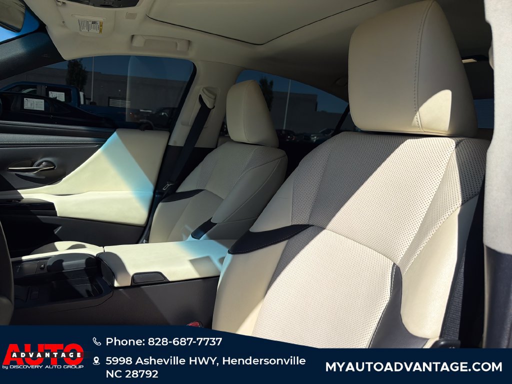 Used 2022 Lexus ES 250 w/ Premium Package AWD/4WD image 12