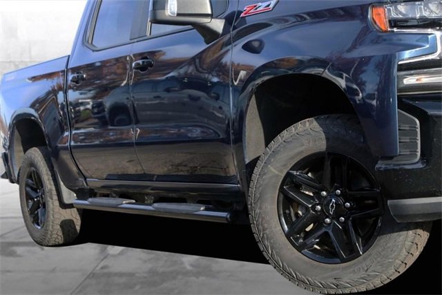 Used 2022 Chevrolet Silverado 1500 LT Trail Boss w/ LT Trail Boss Premium Package image 3