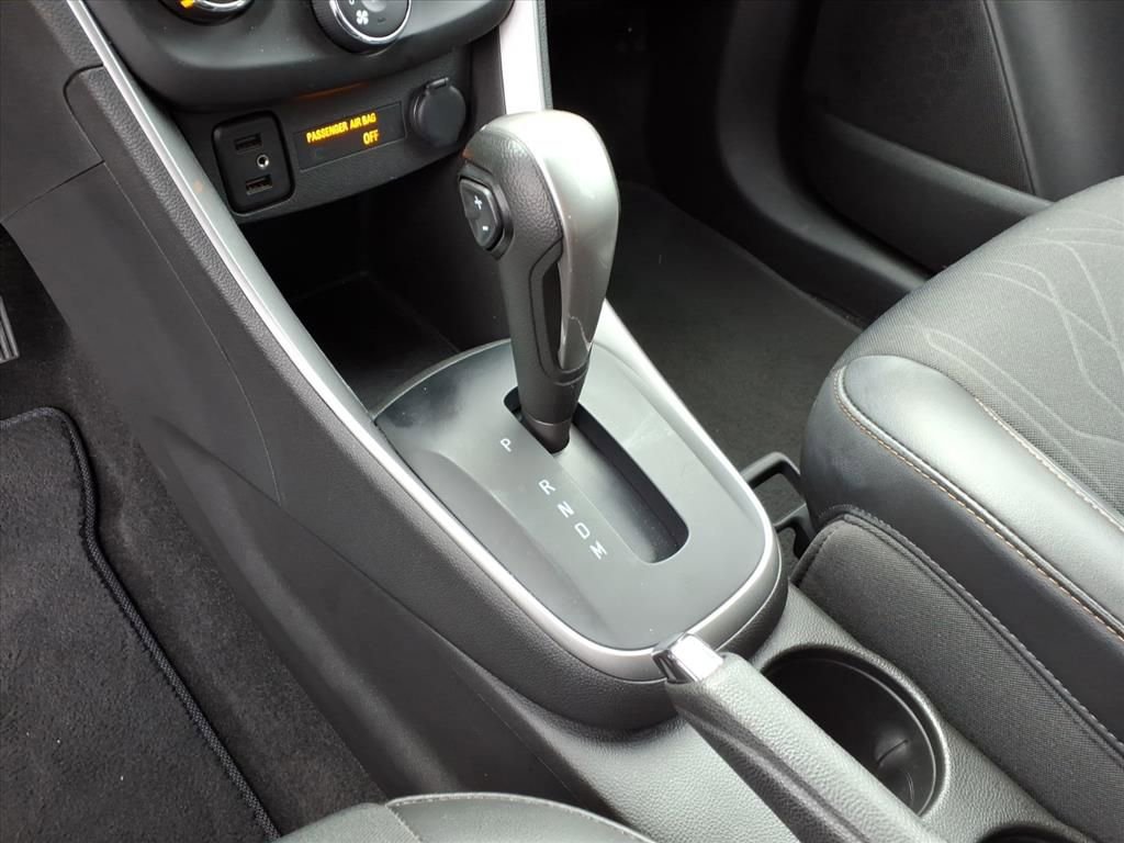 Used 2022 Chevrolet Trax LT w/ Sport Edition image 25