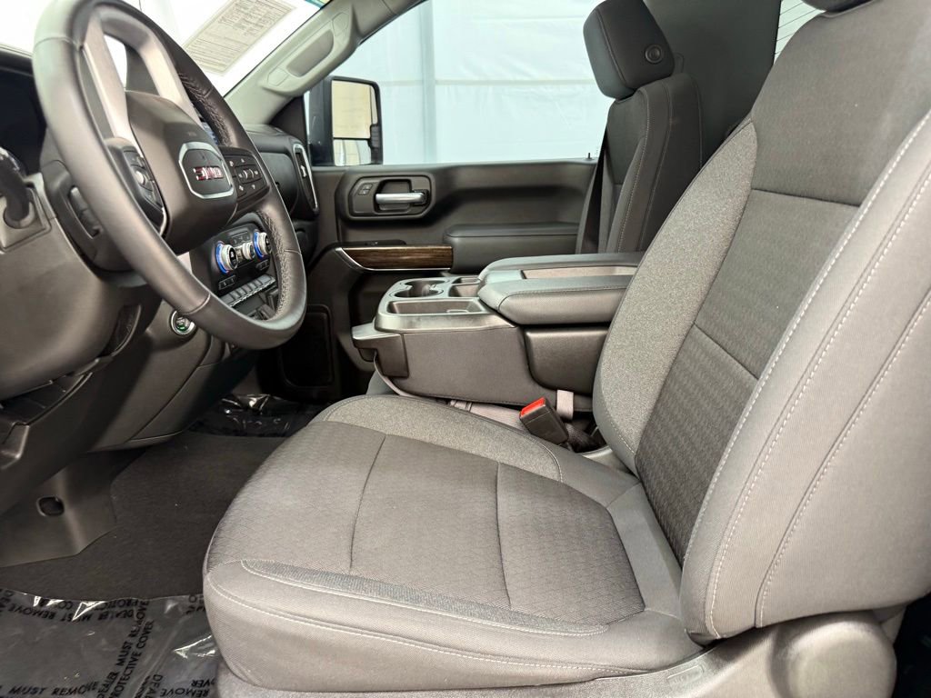 Used 2022 GMC Sierra 2500 SLE w/ SLE Convenience Package image 15