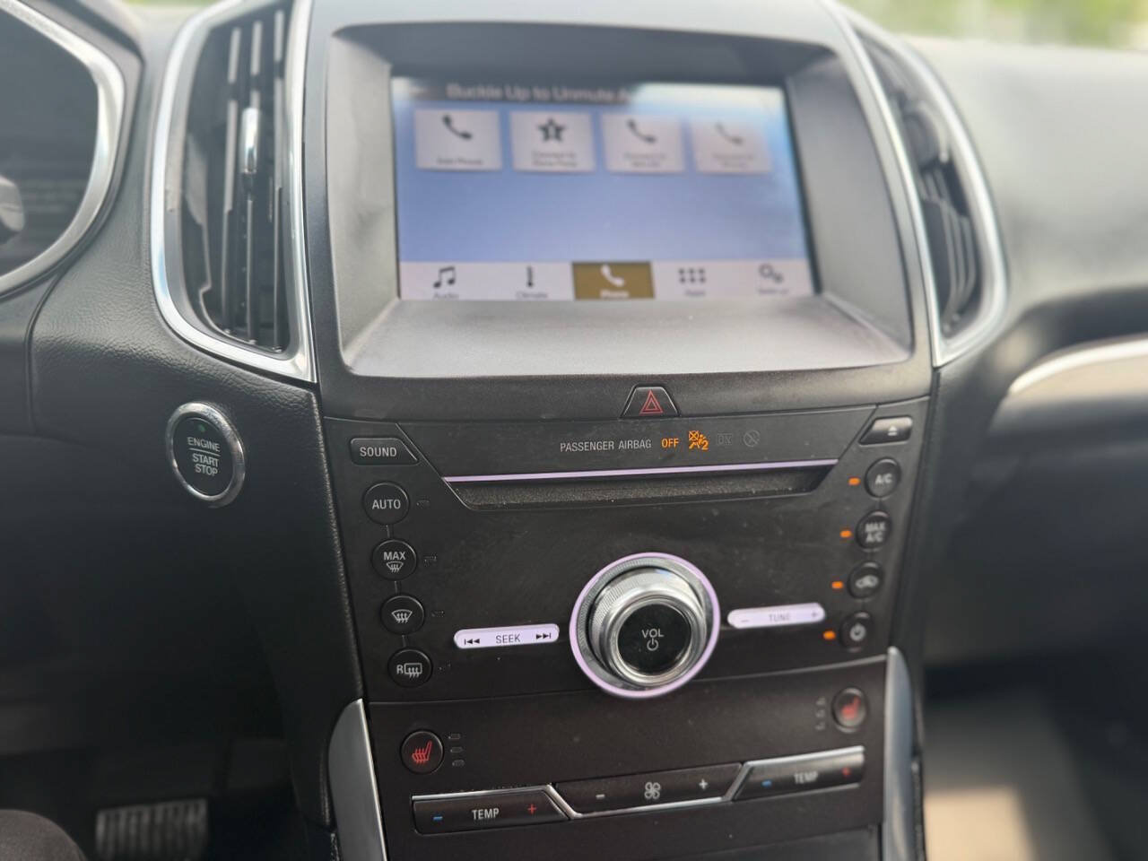 Used 2019 Ford Edge Titanium AWD/4WD image 20