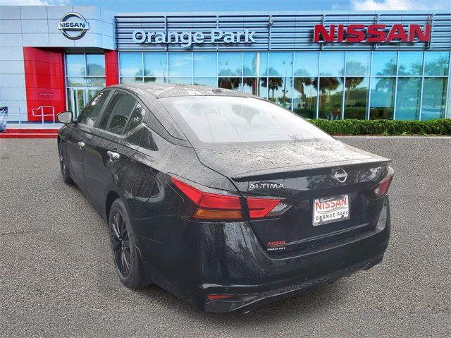 New 2025 Nissan Altima 2.5 SV w/ SV Special Edition Package image 3