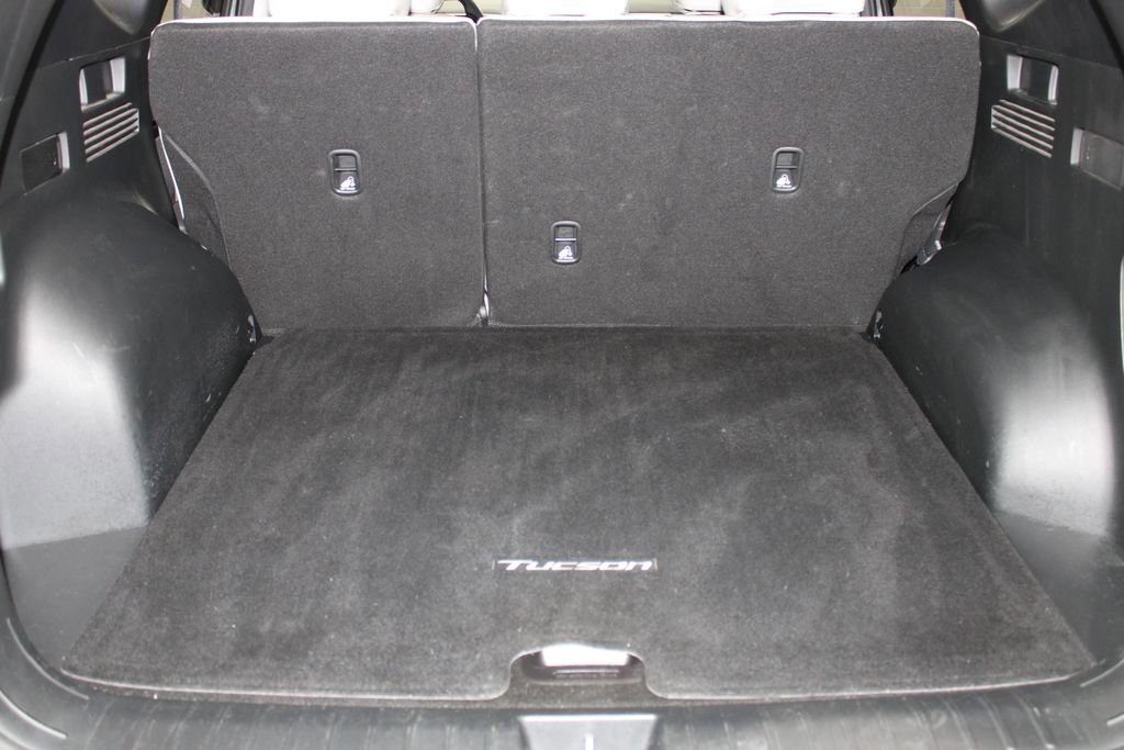 Used 2022 Hyundai Tucson Limited w/ Cargo Package image 27