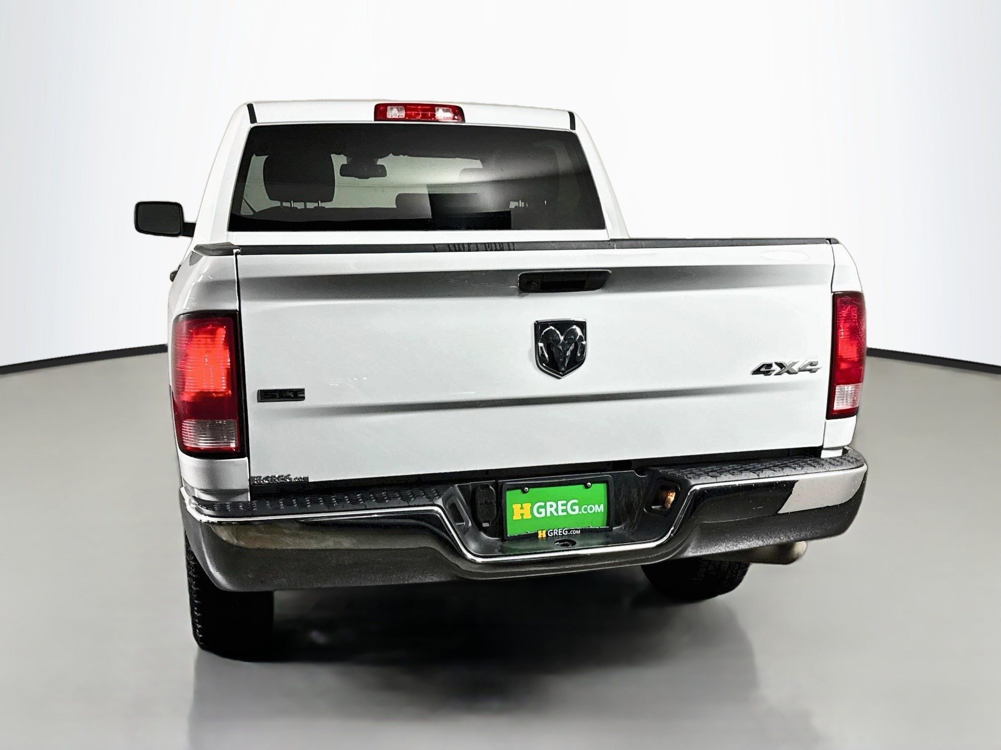 Used 2023 RAM 1500 Classic SLT w/ Electronics Group AWD/4WD image 8