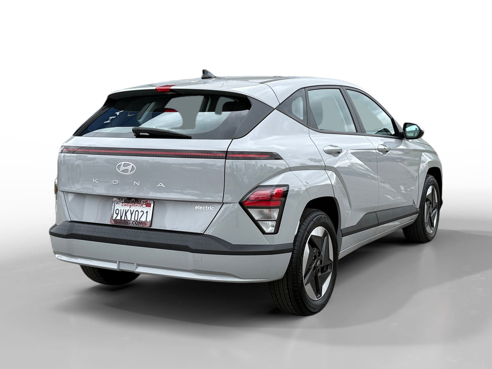 Certified 2025 Hyundai Kona SE FWD image 5