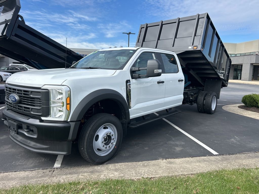 New 2026 Ford F550 4x4 Crew Cab image 1
