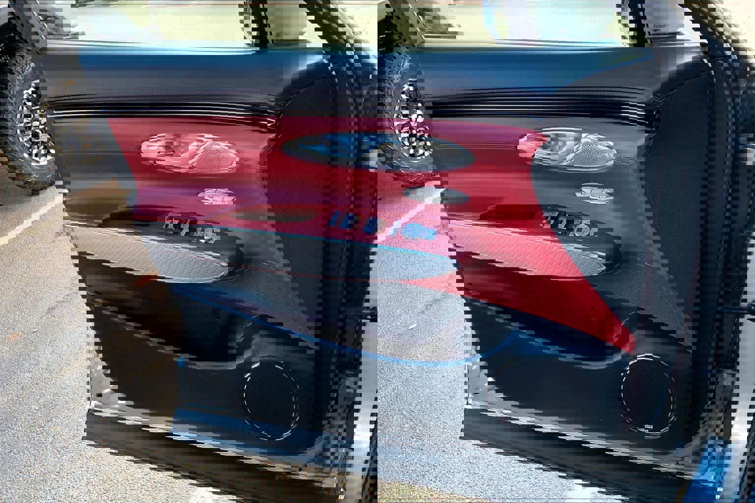 Used 2023 Genesis GV70 2.5T w/ Sport Prestige Package AWD/4WD image 22