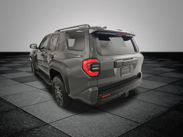 Used 2025 Toyota 4Runner SR5 AWD/4WD image 4