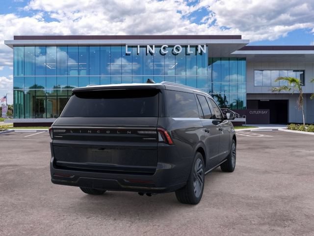 New 2025 Lincoln Navigator L Reserve AWD/4WD image 8
