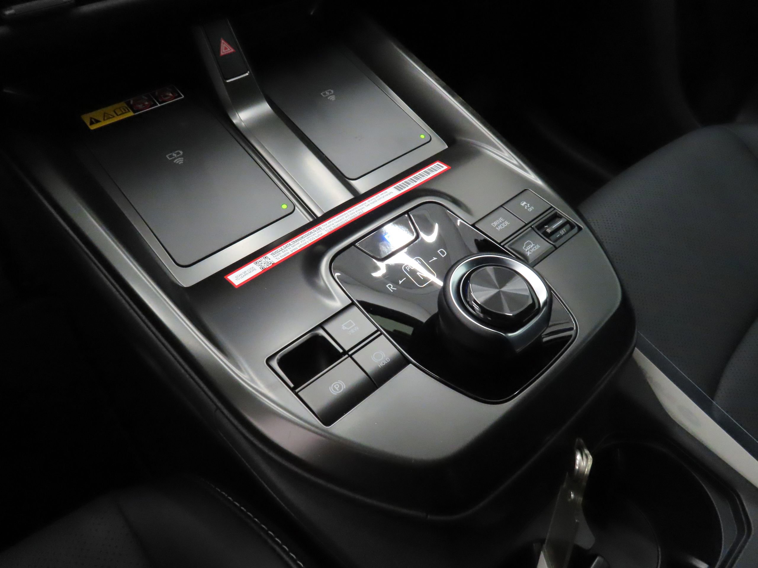 New 2026 Subaru Solterra Limited image 17