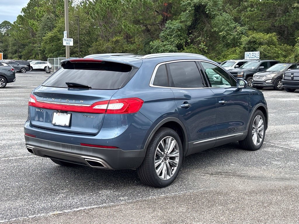 Used 2018 Lincoln MKX Reserve w/ Driver Assistance Package AWD/4WD image 13