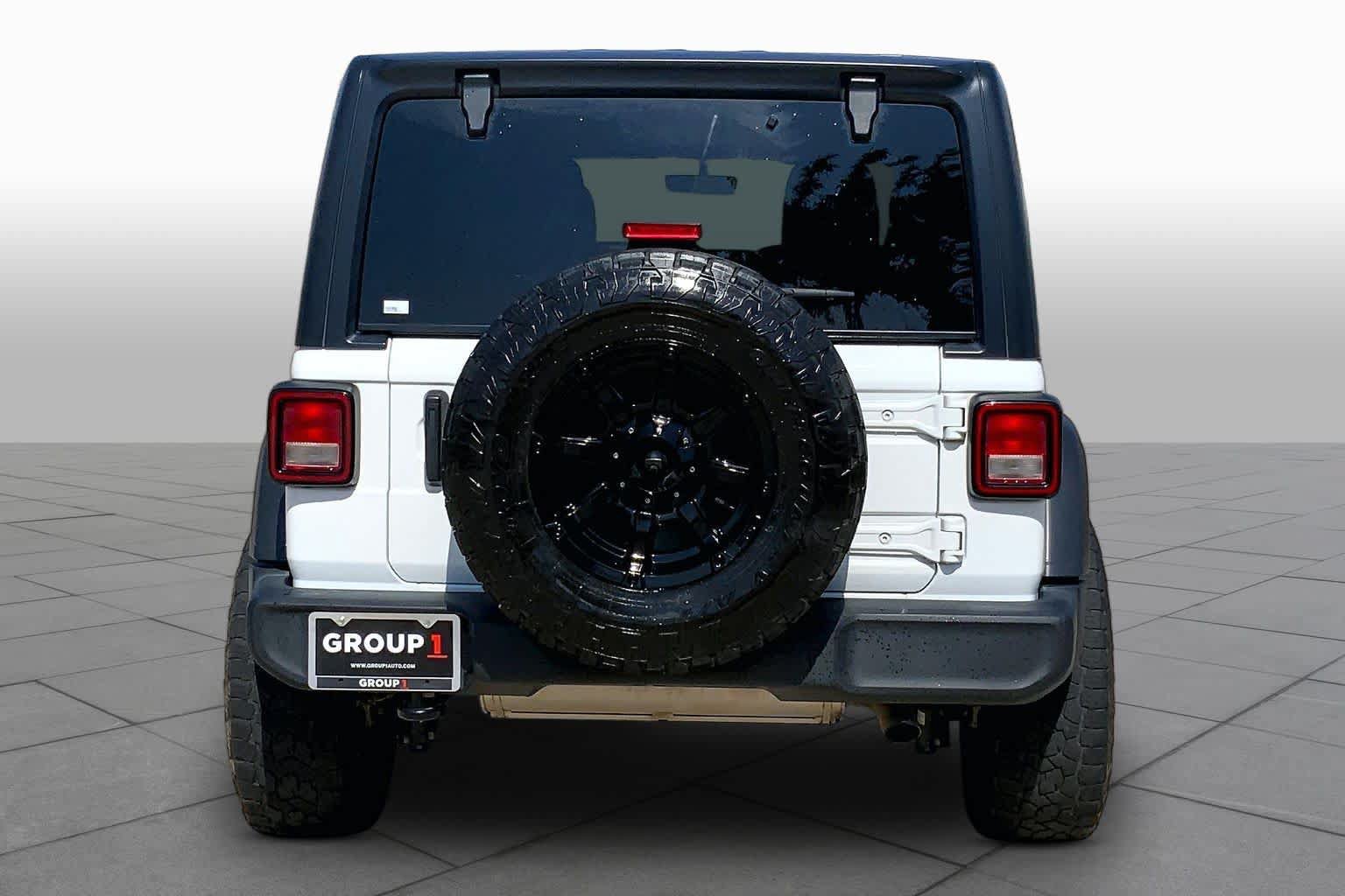 Used 2021 Jeep Wrangler Unlimited Sport AWD/4WD image 5