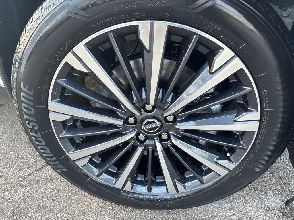 New 2026 Nissan Pathfinder Platinum image 38