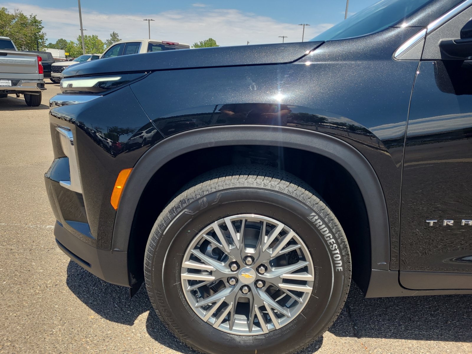 Used 2026 Chevrolet Traverse LT w/ Driver Confidence Package AWD/4WD image 10