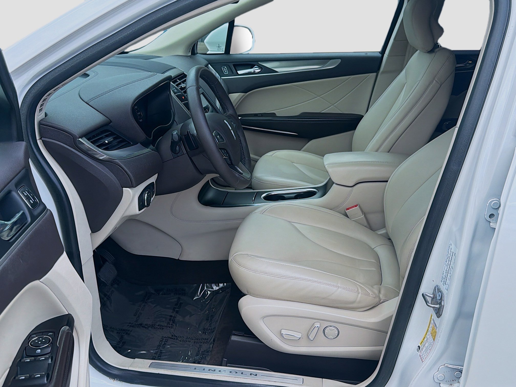 Used 2019 Lincoln MKC Premiere FWD image 19