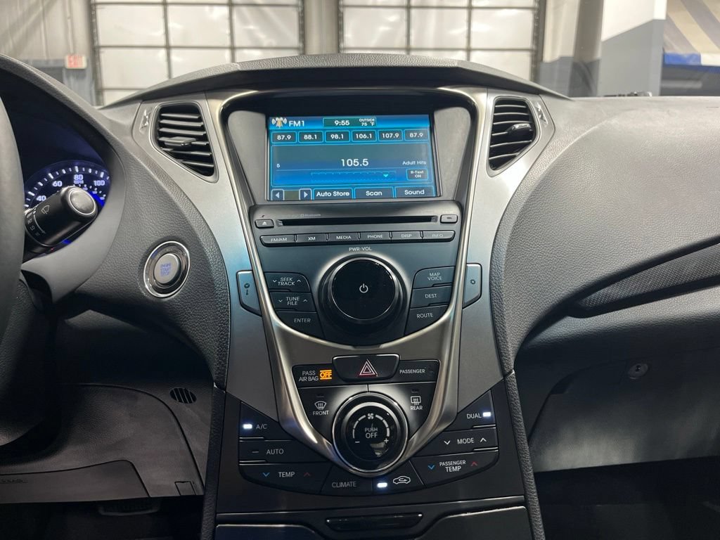 Used 2013 Hyundai Azera w/ Technology Pkg FWD image 28