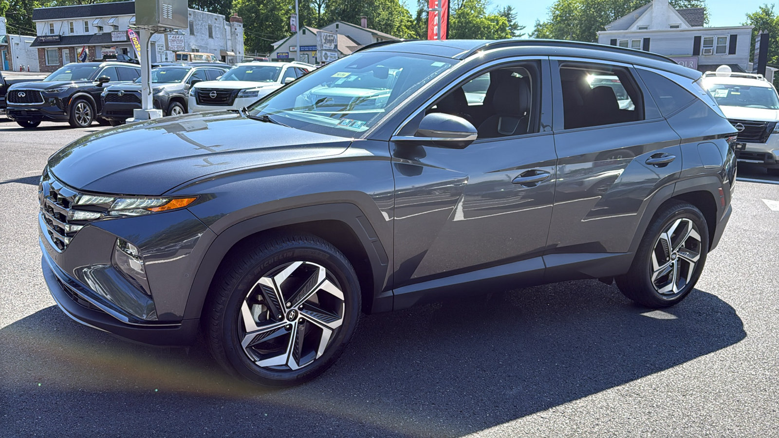 Used 2024 Hyundai Tucson Limited AWD/4WD image 3