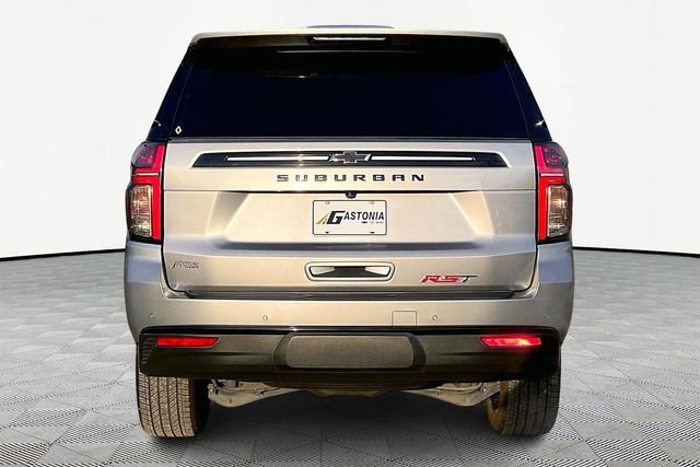 Used 2024 Chevrolet Suburban RST w/ Luxury Package image 6