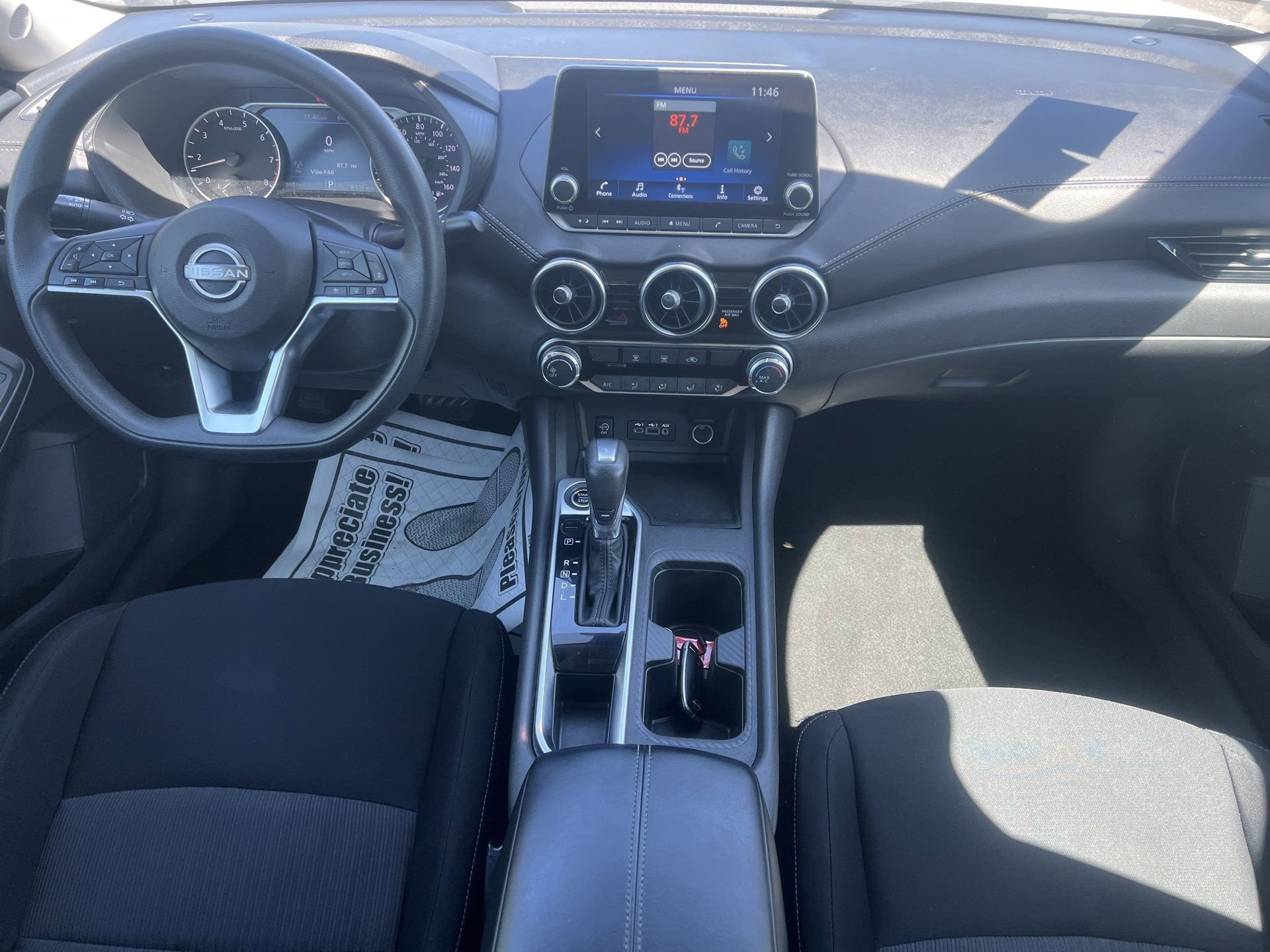 Used 2024 Nissan Sentra SV FWD image 2